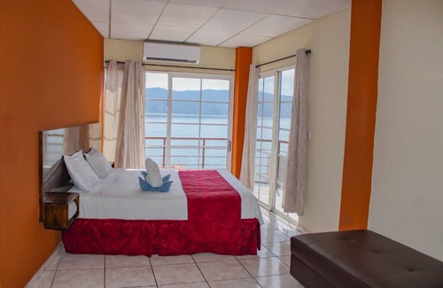Coatepeque Resort | Rancho Chanel