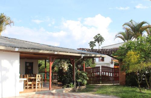 Filandia House | Rancho Ventura