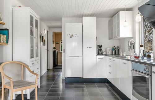 Hals House | "Randulf" - from the sea by Interhome