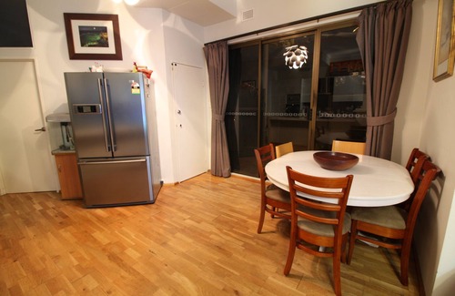 Randwick Apartment | RANDWICK-193SQM-BEACHSIDE-DINNING-SHOPS-TRANSPORT-POOL-SPA-SAUNA-GYM-240SQM YARD