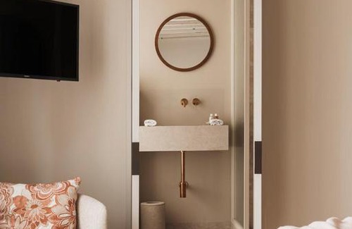 Historical Center Bruges Bed & Breakfast | Raphaëlles Boutique b&b