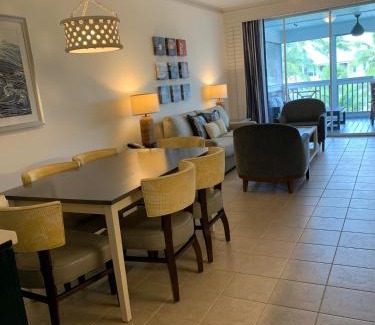 New Town Apartment | Rare Beach Front Resort Key West- 2BD 2BA