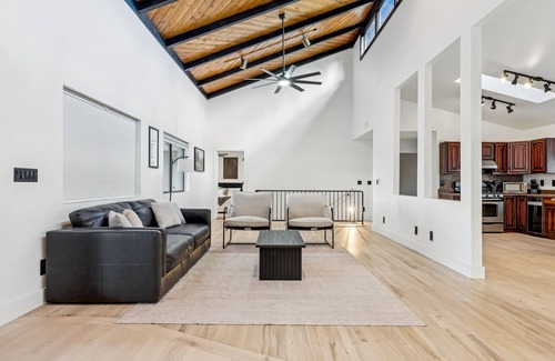 Flagstaff House | Rare Modern Family Getaway ~ 3 Acres & Game Room