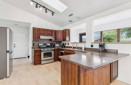 Flagstaff House | Rare Modern Family Getaway ~ 3 Acres & Game Room