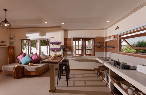 Ko Pha-ngan House | Rare Villa right on the beach!