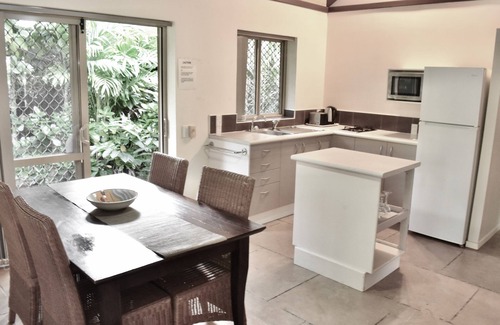 Takitumu District House | Rarotonga Island Villa 2