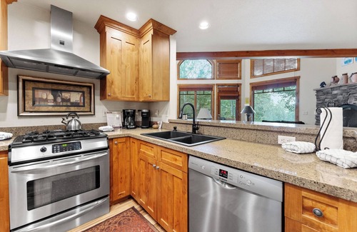 Keystone Villa | Rasor Court #20 by Summit County Mountain Retreats