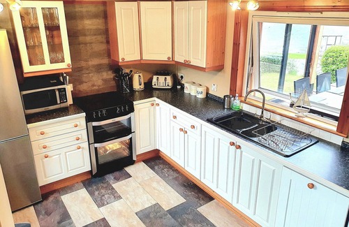 Ratagan Cottage | Ratagan Lodge is one of a kind and the rarest of finds.