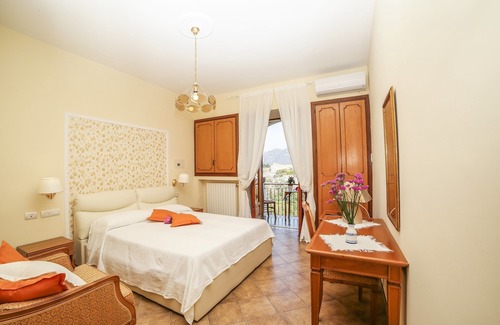Pogerola Hotel | Ravello View