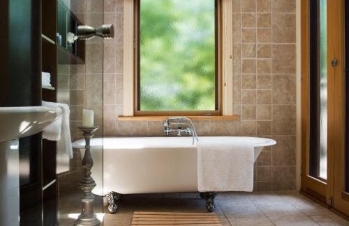 Daylesford House | Ravenswood- elegance and old world charm