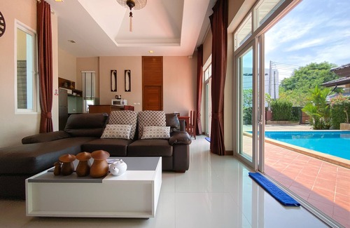 Rawai Villa | Rawai Private Villas - Pool and Garden