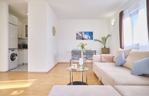 Okrug Gornji Apartment | Ray Apartment Čiovo by Litto