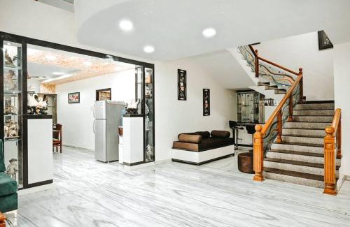 Begumpet Villa | RB Guest House