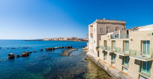 Santa Lucia House | Re Dionisio Luxury Suites
