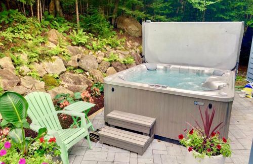 Bretton Woods House | RE53 Beautiful Bretton Woods slopeside home amazing views AC Hot Tub Pool Table