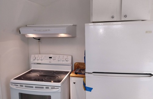 Middletown House | Really nice loft apartment, located 1 mile from beach areas and Sachuest point.
