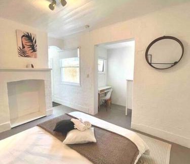 Surry Hills Apartment | Rear studio with open space