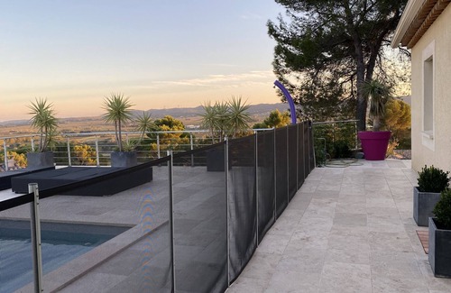 Laudun Villa | Recent villa in Laudun with stunning views of Mont Ventoux