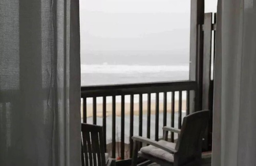 Montauk Apartment | Recharge at our Renovated ocean front unit