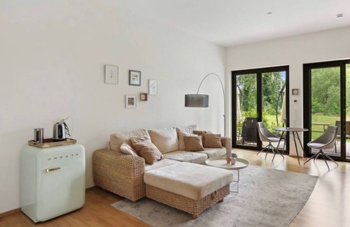 Potsdam Nord Apartment | Recreation by the water