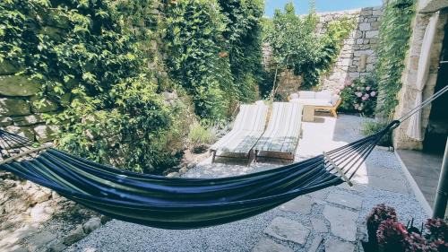 Rab House | Rector's Villa - Charming Retreat in Old Town with Jacuzzi in Private Courtyard