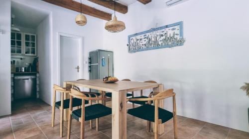 Rab House | Rector's Villa - Charming Retreat in Old Town with Jacuzzi in Private Courtyard