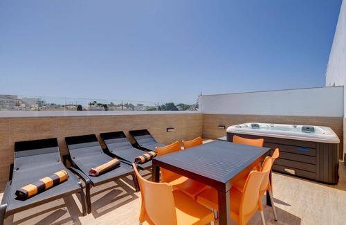 Swieqi Apartment | Red 6: Roof Top Studio Penthouse in St. Julian's