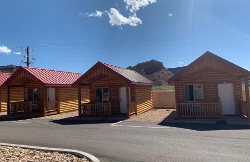 Kanab Cabin | Red Canyon Cabins