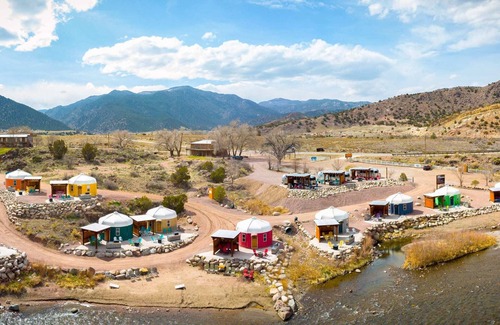 Canon City House | Red Canyon Summary: E