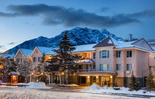 Banff Hotel | Red Carpet Inn