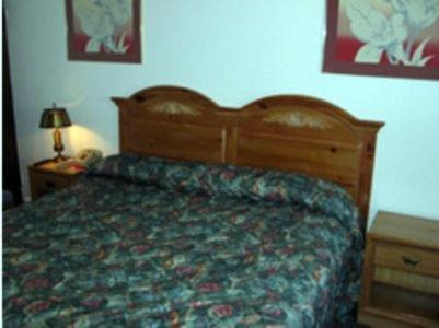 Morgantown Hotel | Red Carpet Inn & Suites Morgantown