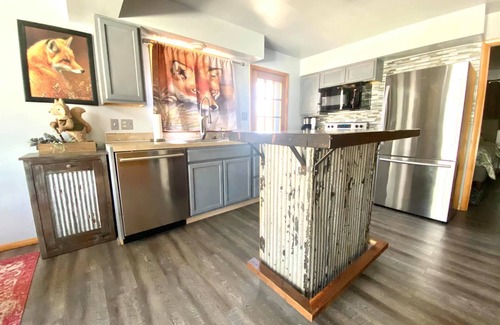 Alpine Lake Cabin | RED FOX - NEW Listing Alpine Lake Resort