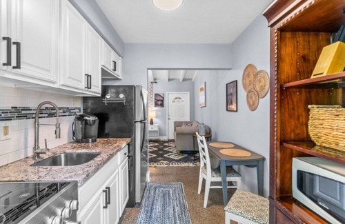 Delray Beach Villa | Red Palm Villas - Serene Studio