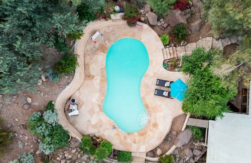 Paradise Valley House | Red Rock by AvantStay Desert Hideaway w/ View & Pool