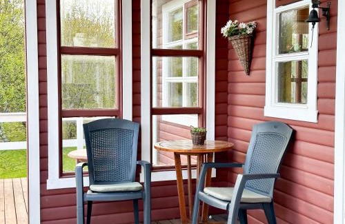 Selfoss House | Red Riding Hood Cabin On the Golden Circle Next to Kerið