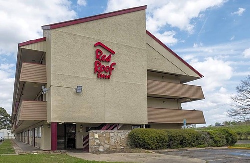 Greater Belhaven Hotel | Red Roof Inn Jackson Downtown - Fairgrounds