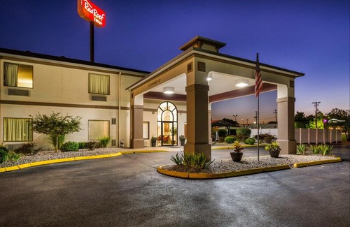Carrollton Hotel | Red Roof Inn Carrollton