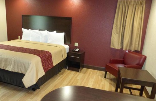 Hayward Hotel | Red Roof Inn Hayward