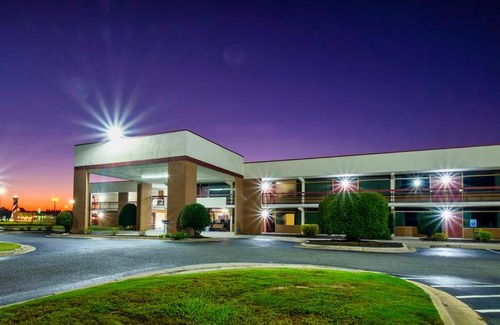 Kenly Hotel | Red Roof Inn Kenly