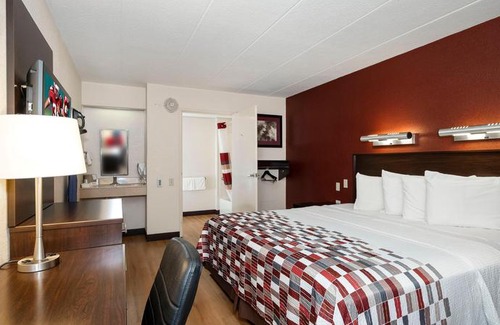 Mount Laurel Hotel | Red Roof Inn Mt Laurel