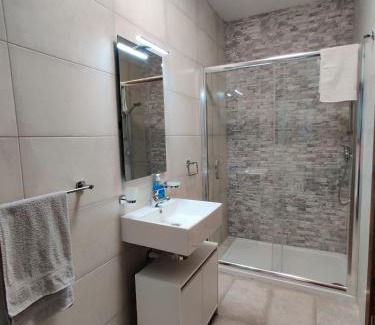 San Tumas Apartment | Red Rush