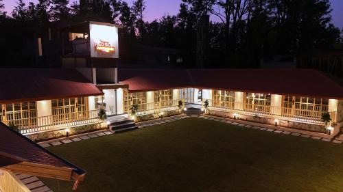Mahabaleshwar Resort | Red Soil Panchgani