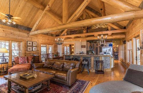 Banner Elk House | Red Stag Lodge at Eagles Nest