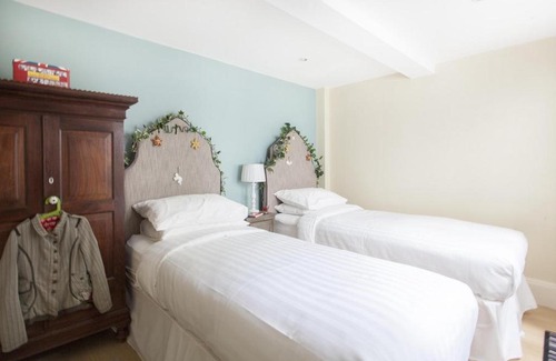 Redcliffe Apartment | Redcliffe Square VI by Onefinestay