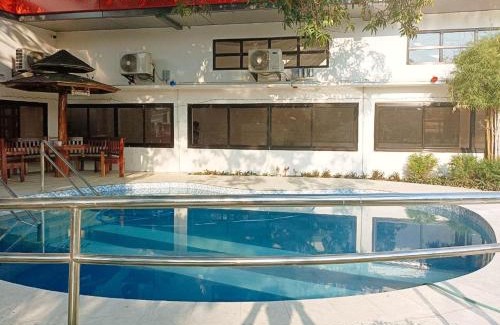 San Isidro Resort | RedDoorz at Covelandia Garden Resort Nueva Ecija