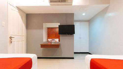 San Francisco Island Resort | RedDoorz at Homa Resort Hotel
