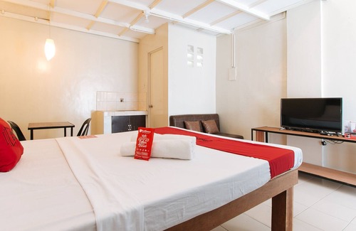 Calamba Hotel | RedDoorz @ Chipeco Avenue Calamba