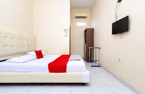 Jambi Hotel | RedDoorz @ Jalan Sidomuncul 2 Jambi
