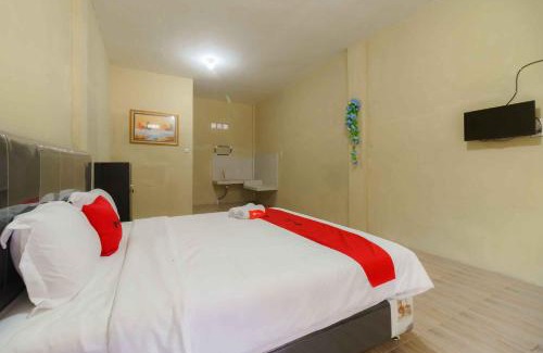 Berastagi House | RedDoorz near Bukit Kubu Berastagi