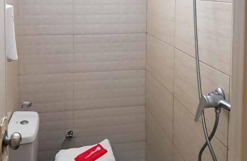 Cikarang Hotel | RedDoorz @ Pavilion Residence Cikarang